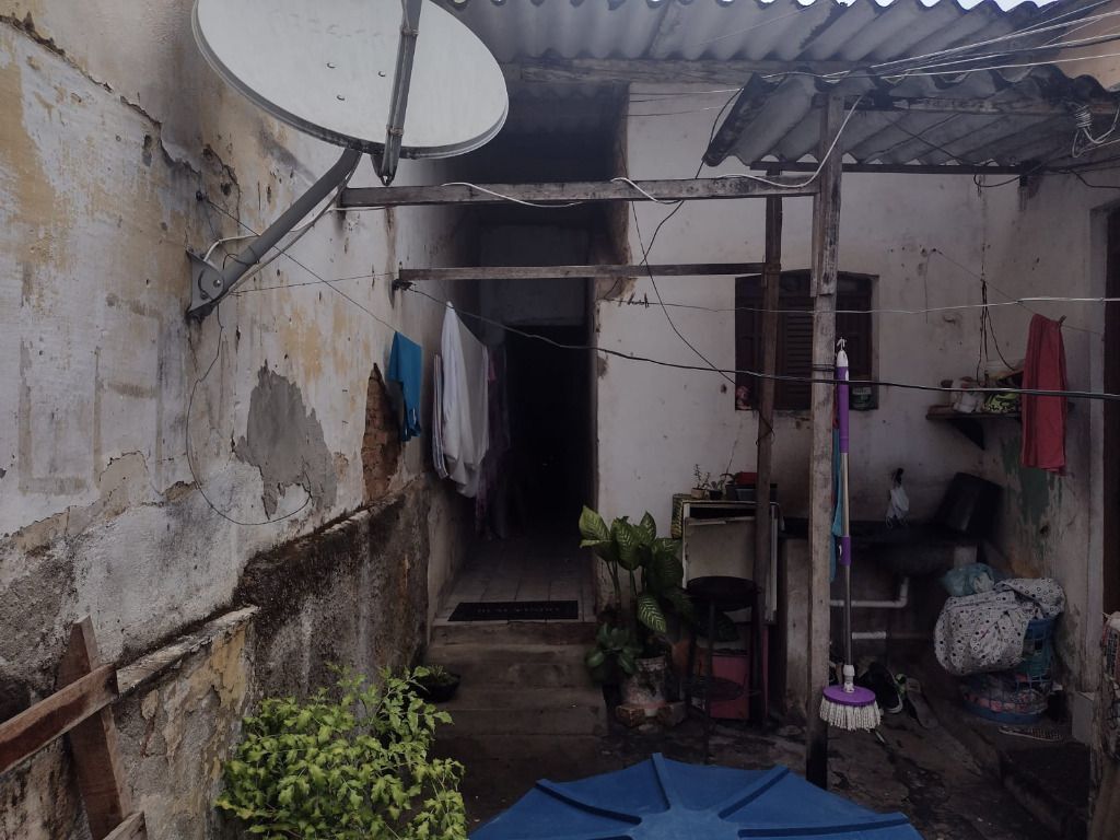 Imagens do imóveis Casa com 9 quartos à venda por R$ 400.000 - Santo Antônio - Garanhuns/PE