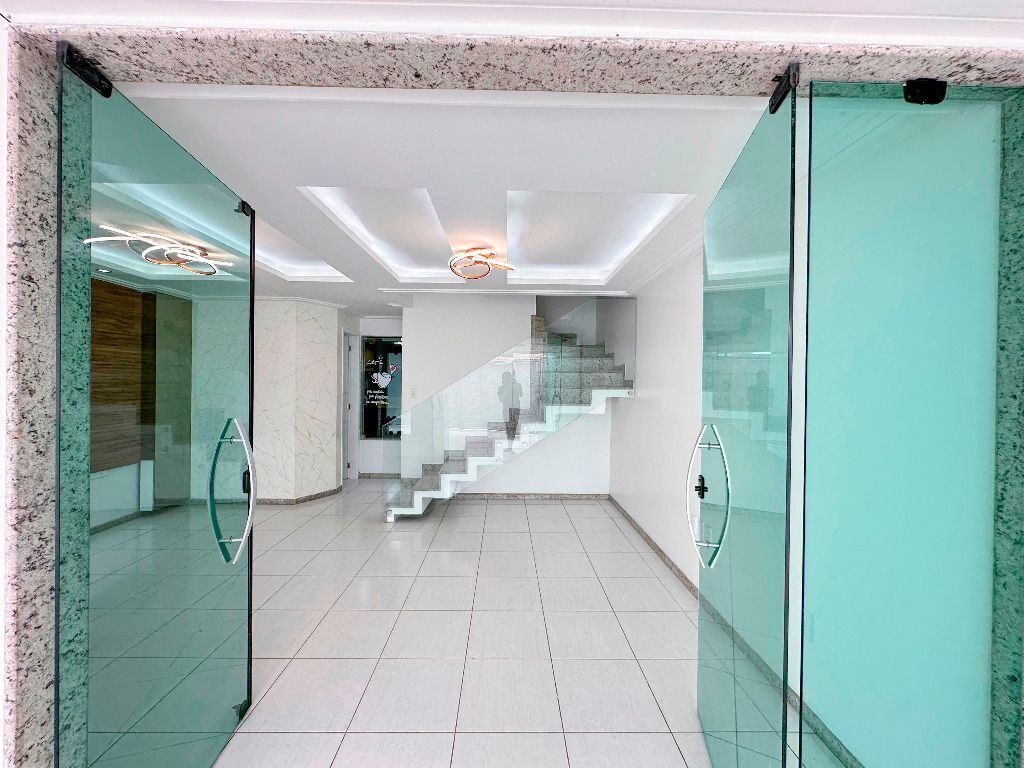 Imagens do imóveis Casa alto padrao, aluguel por 650.000,00 no bairro Santo Antônio - Garanhuns/PE