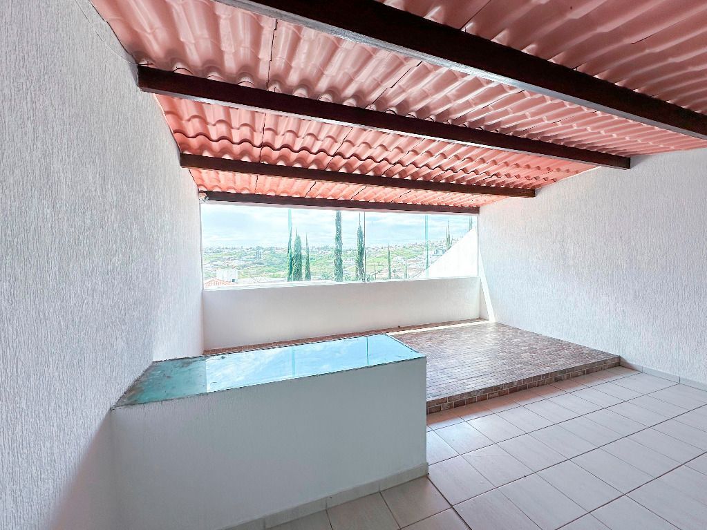 Imagens do imóveis Casa alto padrao, aluguel por 650.000,00 no bairro Santo Antônio - Garanhuns/PE