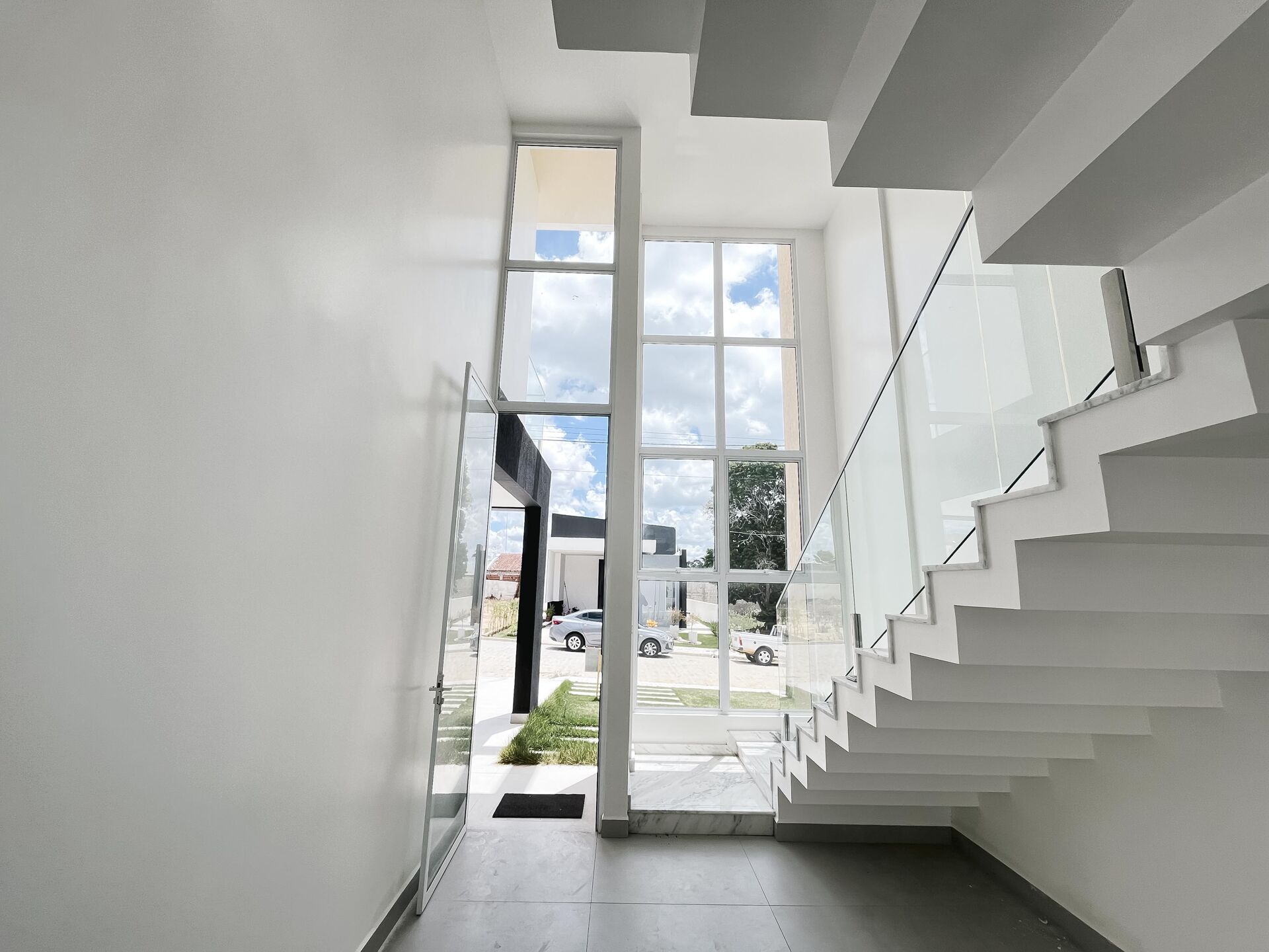Imagens do imóveis Casa  Duplex de Alto Padrão 198,32m² por R$880.000,00 no bairro Boa Vista