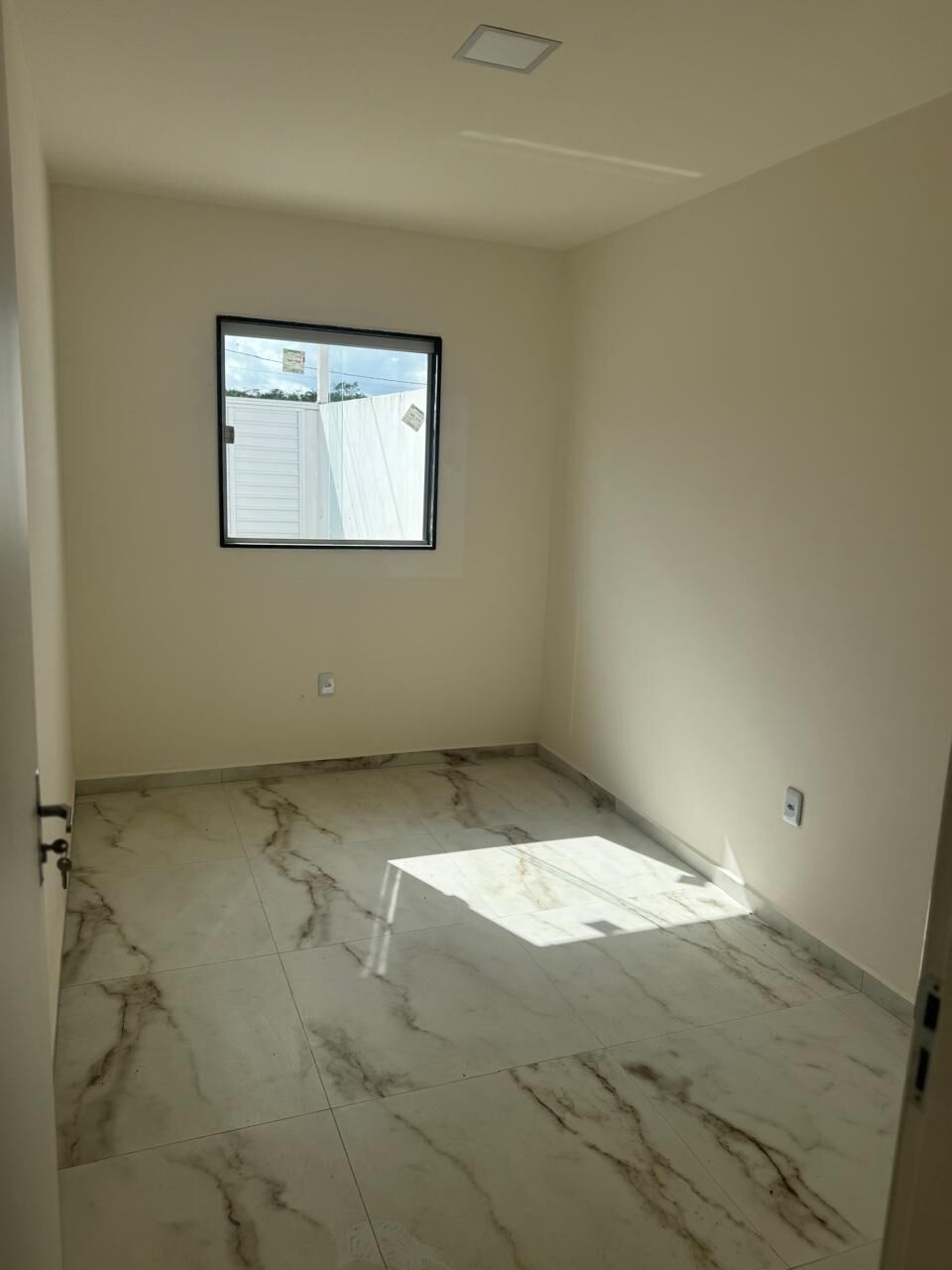 Imagens do imóveis Casa Padrão padrão à venda no bairro cohab ll em Garanhuns-PE por R$240.000,0