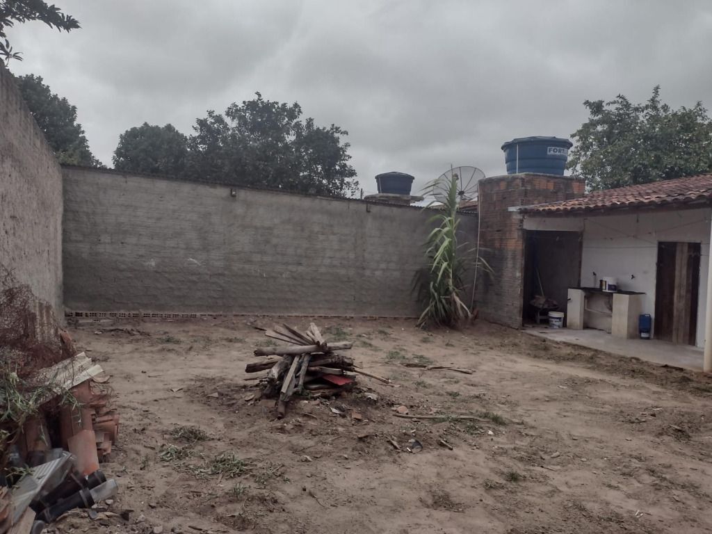 Imagens do imóveis Casa com 2 quartos à venda por R$ 90.000 - Zona Rural - Garanhuns/PE