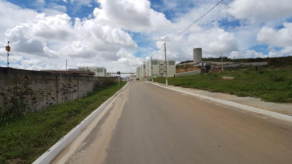 Imagens do imóveis Terreno à venda por R$ 175.000,00 - BR 423 - Garanhuns/PE