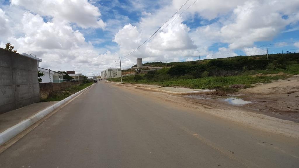 Imagens do imóveis Terreno à venda por R$ 175.000,00 - BR 423 - Garanhuns/PE