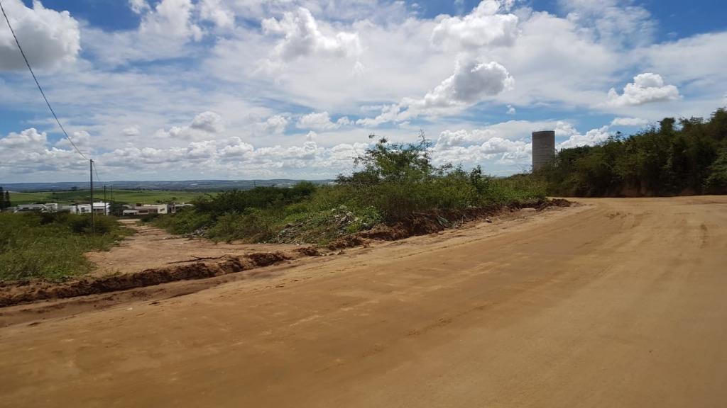 Imagens do imóveis Terreno à venda por R$ 175.000,00 - BR 423 - Garanhuns/PE
