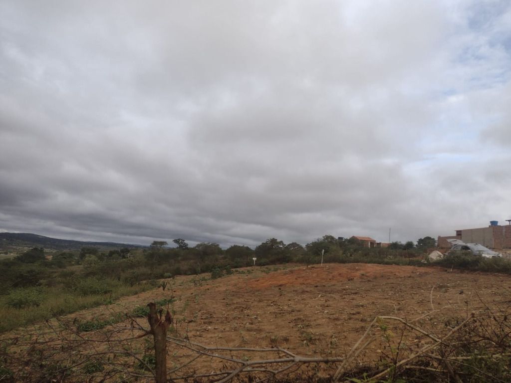 Imagens do imóveis Terreno à venda, 160 m² por R$ 10.000 - Miracica - Garanhuns/PE