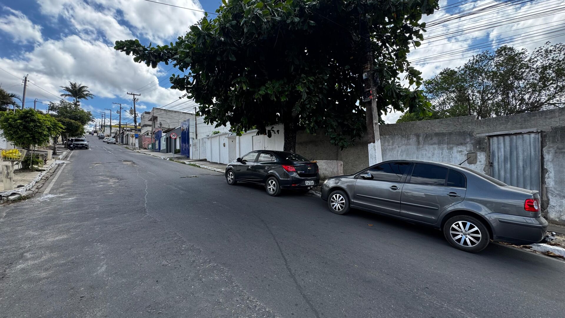 Terreno a venda 15x27,5  Bairro Boa Vista por R$250.000,00 Garanhuns-PE