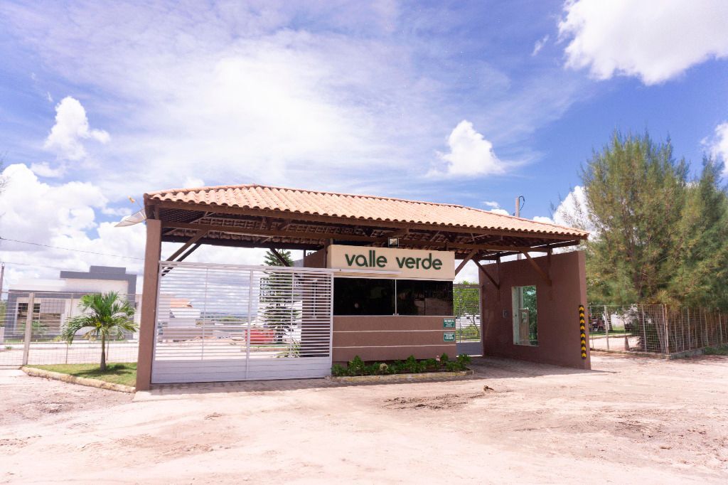 Imagens do imóveis Terreno à venda, 345 m² por R$ 55.000,00 - Condomínio Valle Verde - Garanhuns/PE