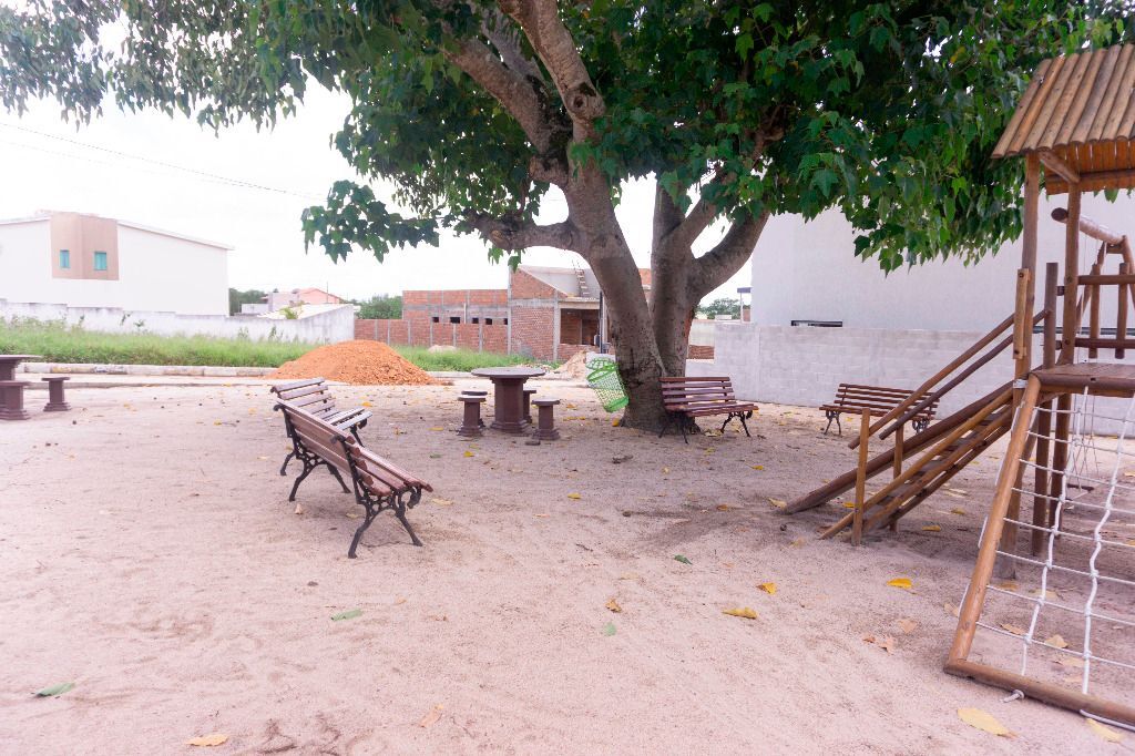 Imagens do imóveis Terreno à venda, 345 m² por R$ 55.000,00 - Condomínio Valle Verde - Garanhuns/PE