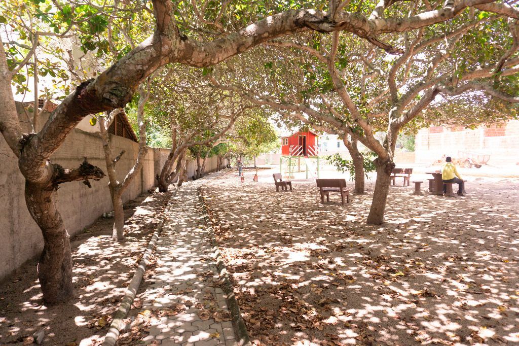 Imagens do imóveis Terreno à venda, 345 m² por R$ 55.000,00 - Condomínio Valle Verde - Garanhuns/PE