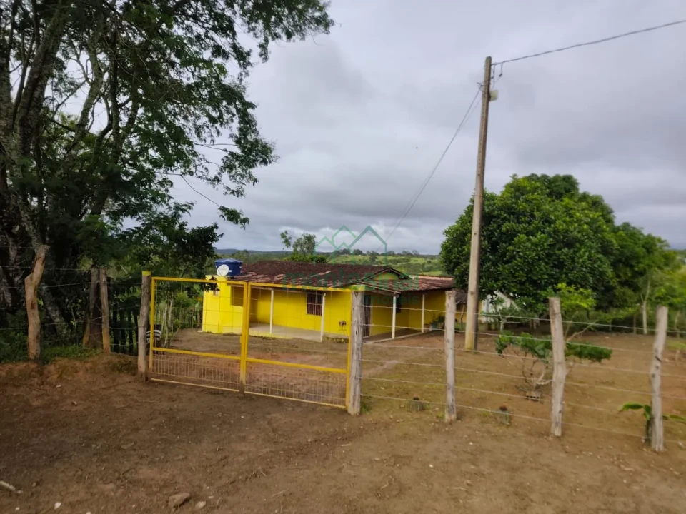 Imagens do imóveis Fazenda/Sítios/Chácaras À Venda Zona Rural Brejão
