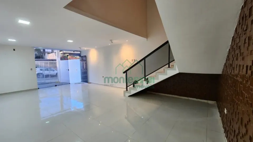 Casa duplex à venda no Heliópolis por R$800.000,00