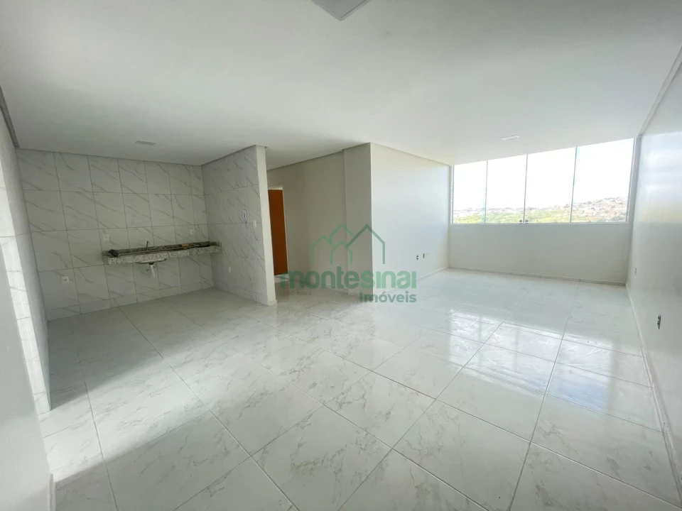 Apartamento para locação no Heliópolis com três quartos por R$2.500,00