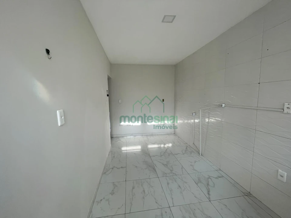 Casa para locação por R$1.500,00 no Severiano de Moraes Filho