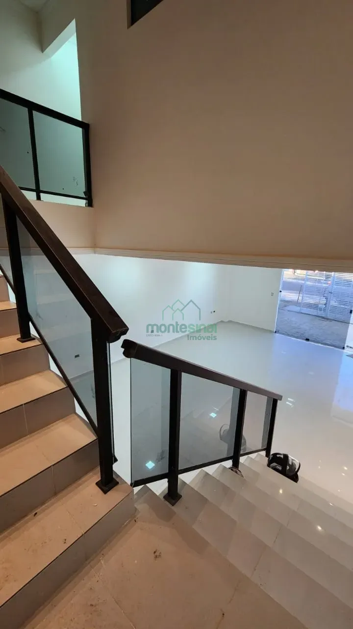 Casa duplex à venda no Heliópolis por R$800.000,00