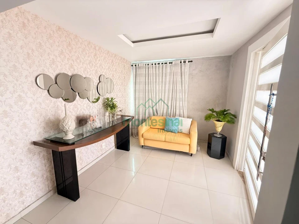 Casa À Venda Heliópolis Garanhuns Alto padrão R$2.500.000,00