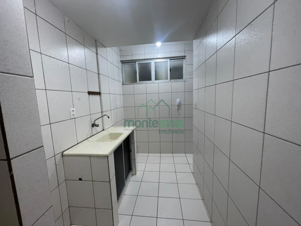 Apartamento para locação no Centro de Garanhuns por R$900,00