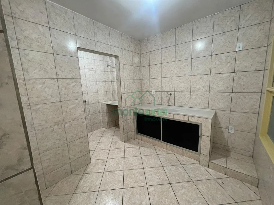 Apartamento com dois quartos para locação no Centro de Garanhuns por R$1.350,00