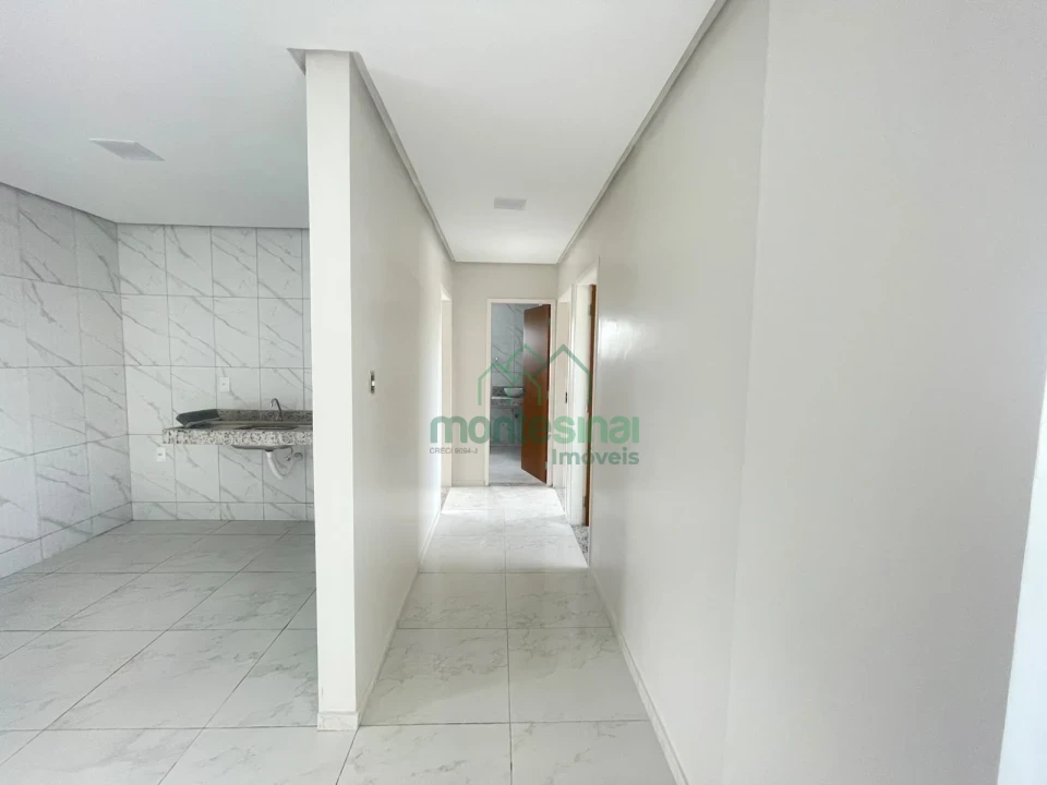 Apartamento para locação no Heliópolis com três quartos por R$2.500,00