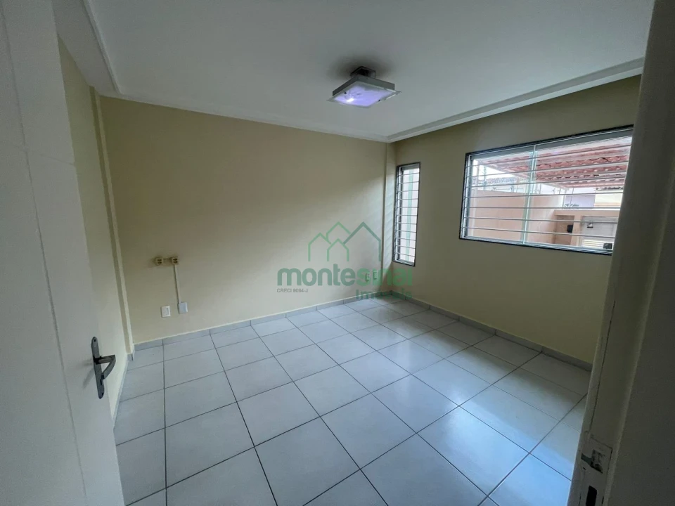 Imagens do imóveis Casa para aluguel R$2.800,00