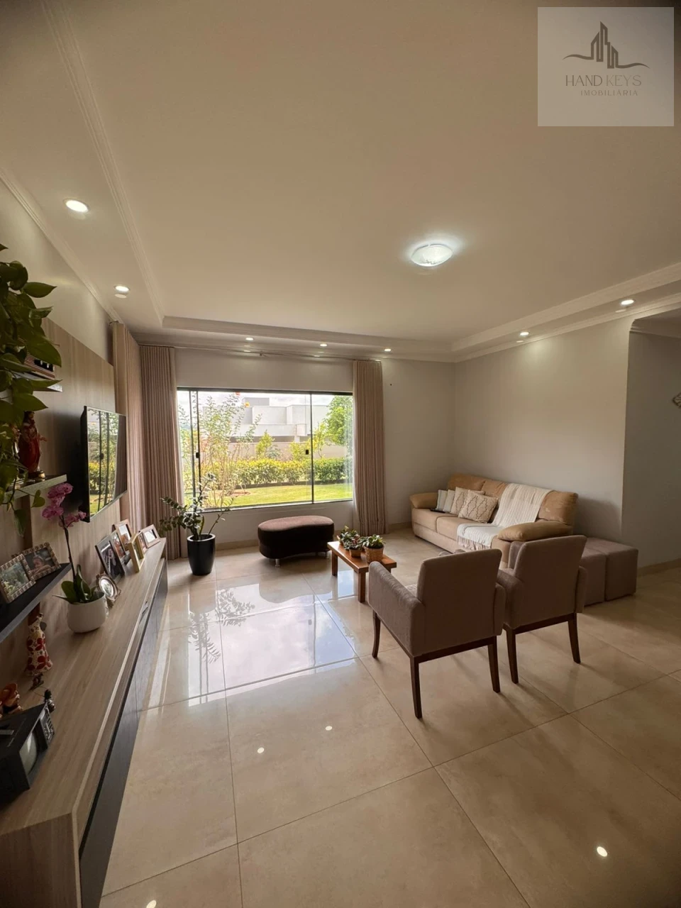 Imagens do imóveis ACEITA PERMUTA - Casa Em Condomínio À Venda Estância Bom Tempo Londrina