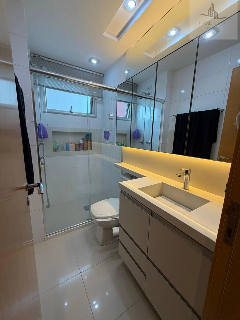 Imagens do imóveis VENDA  - Apartamento Ed. L Essence Londrina 3 Suítes