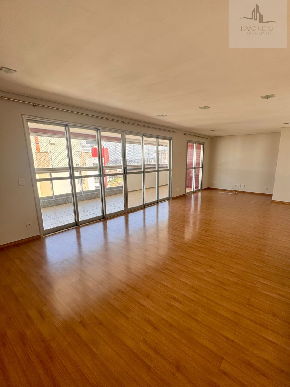 Imagens do imóveis Ed.L´Essence Londrina | 4 Quartos | 3 Suítes