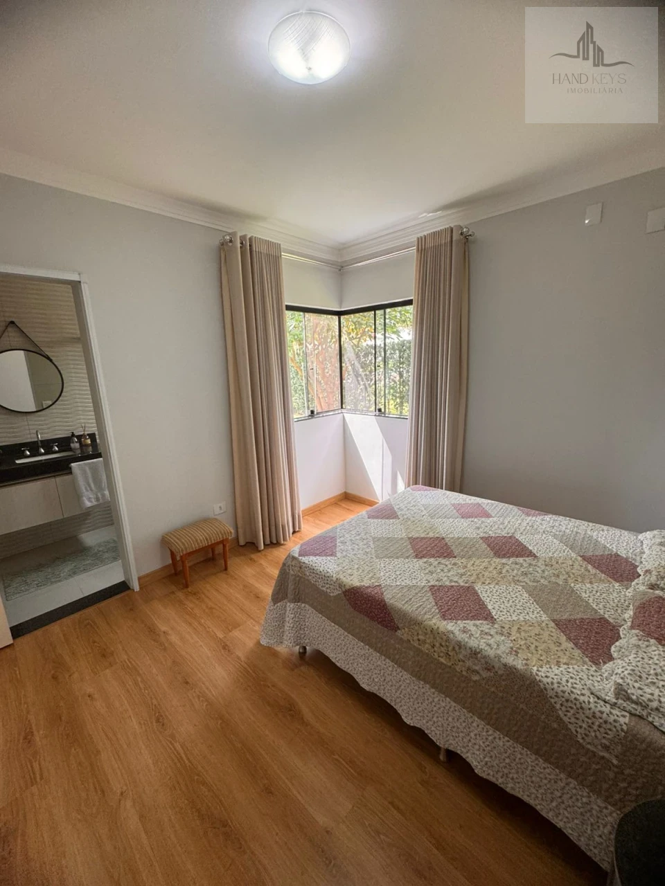 Imagens do imóveis ACEITA PERMUTA - Casa Em Condomínio À Venda Estância Bom Tempo Londrina