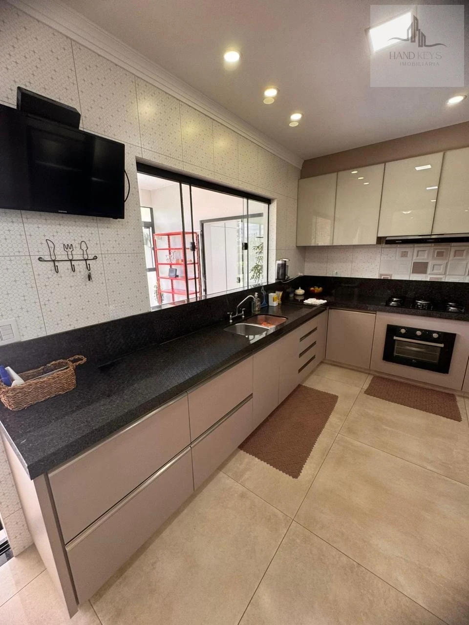 Imagens do imóveis ACEITA PERMUTA - Casa Em Condomínio À Venda Estância Bom Tempo Londrina