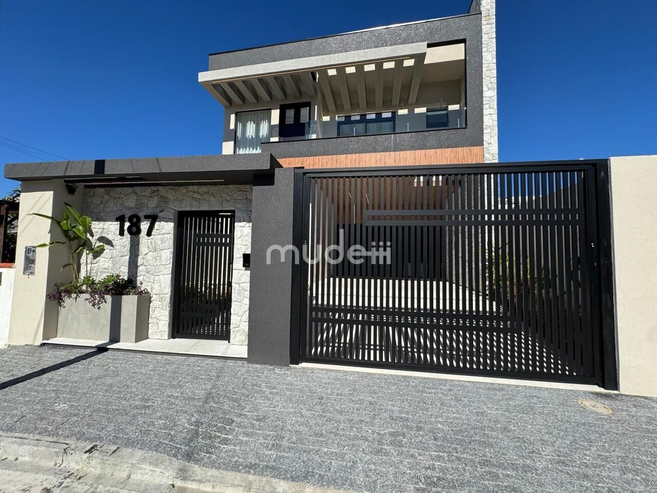 Sobrado À Venda Balneário Flórida Matinhos - foto 1