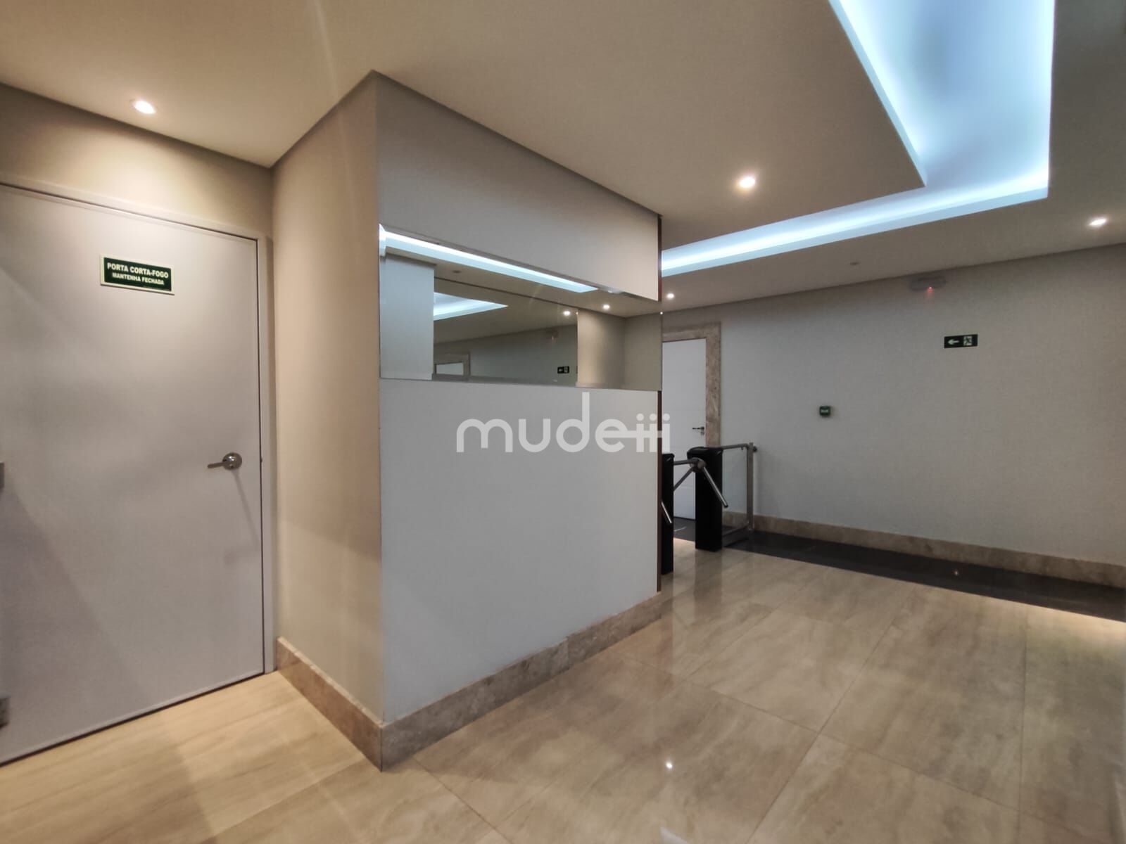 Imóvel comercial à venda em Centro, São José dos Pinhais - foto 8