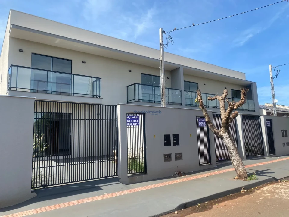 Imagens do imóveis Casa Sobrado 1 Residencial  Alberto Negro