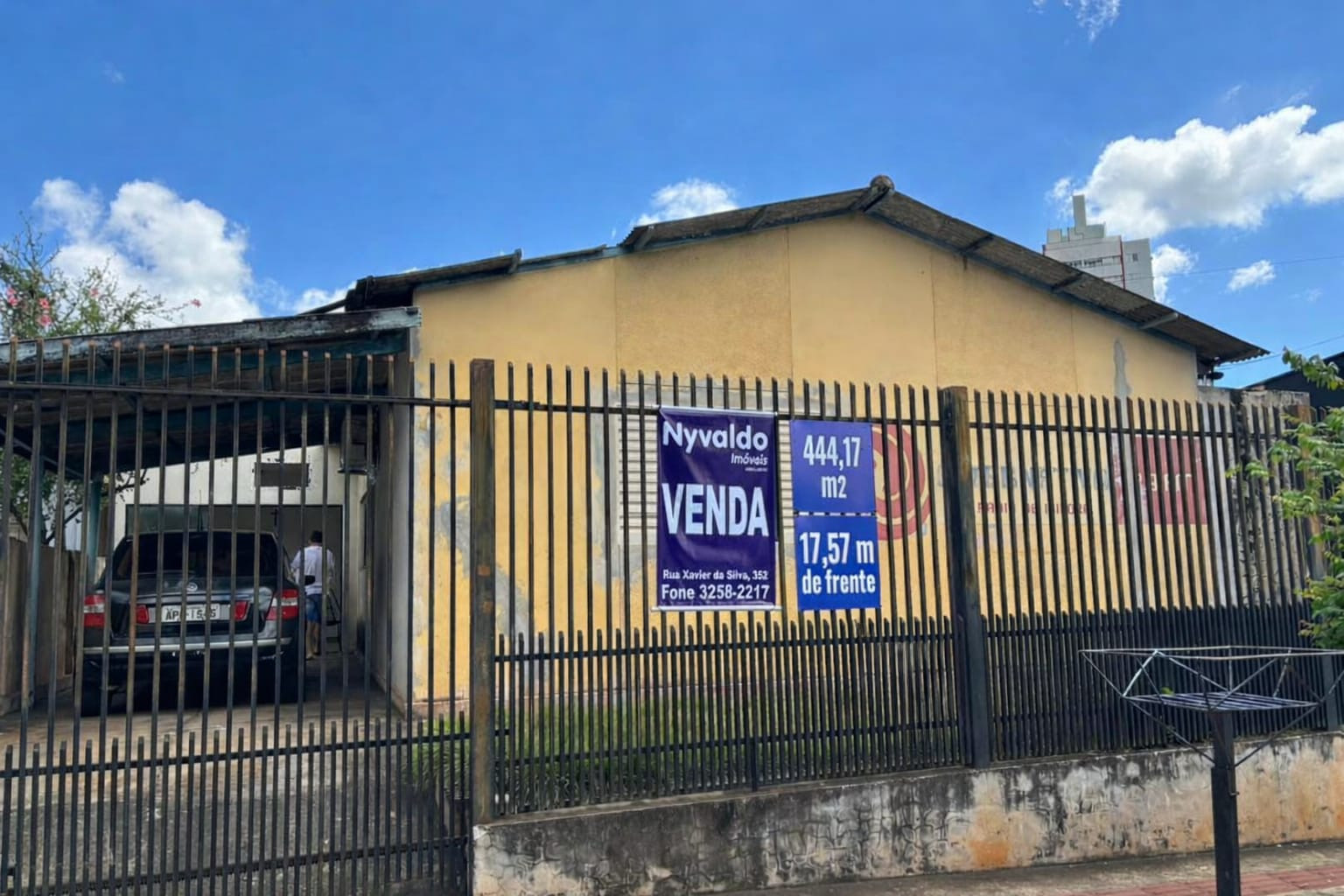 Imóvel Comercial na Av. Souza Naves 427 - Ibiporã - PR