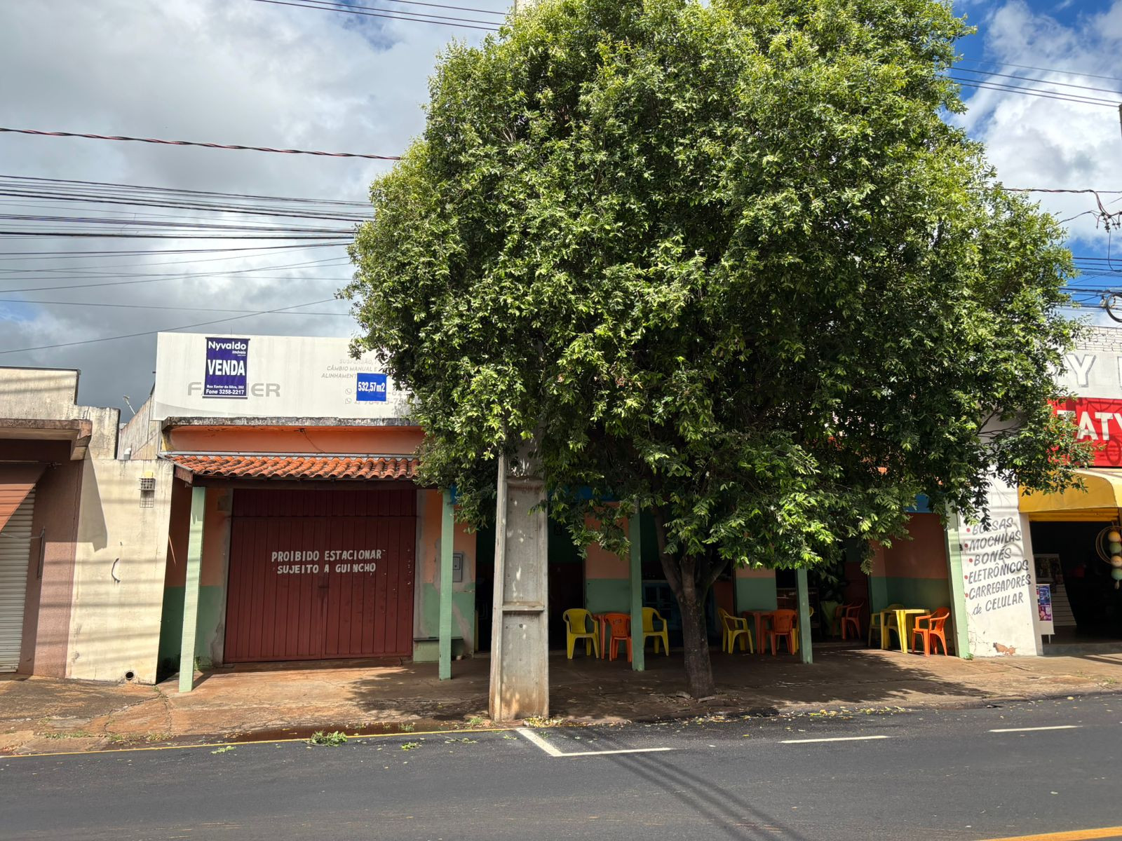 Imóvel Comercial Rua 19 de Dezembro, 1440 - Ibiporã - PR