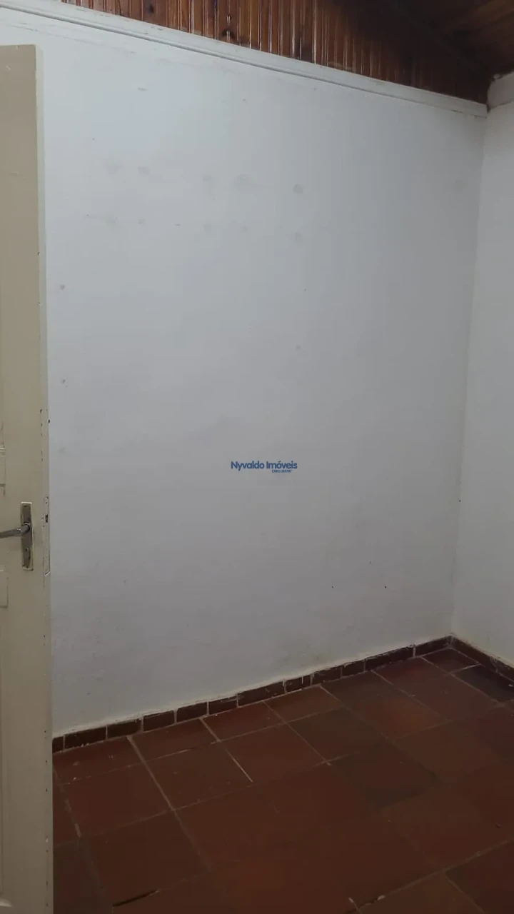 Imagens do imóveis EM BREVE !!!     03 (dormitórios) Rua das Acácias, n° 530