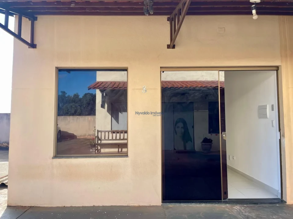 Imagens do imóveis Imóvel Comercial Galeria 19 (Sala 08), Av. 19 de Dezembro, 757.