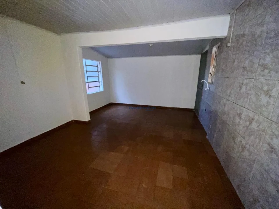 Imagens do imóveis CASA Av. Souza Naves  n° 1595