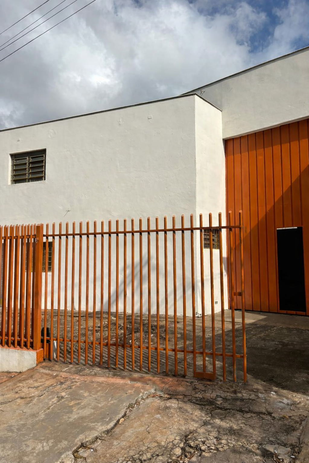 Galpão Comercial 440m² Rua Ronat Walter Sodré, 2.150