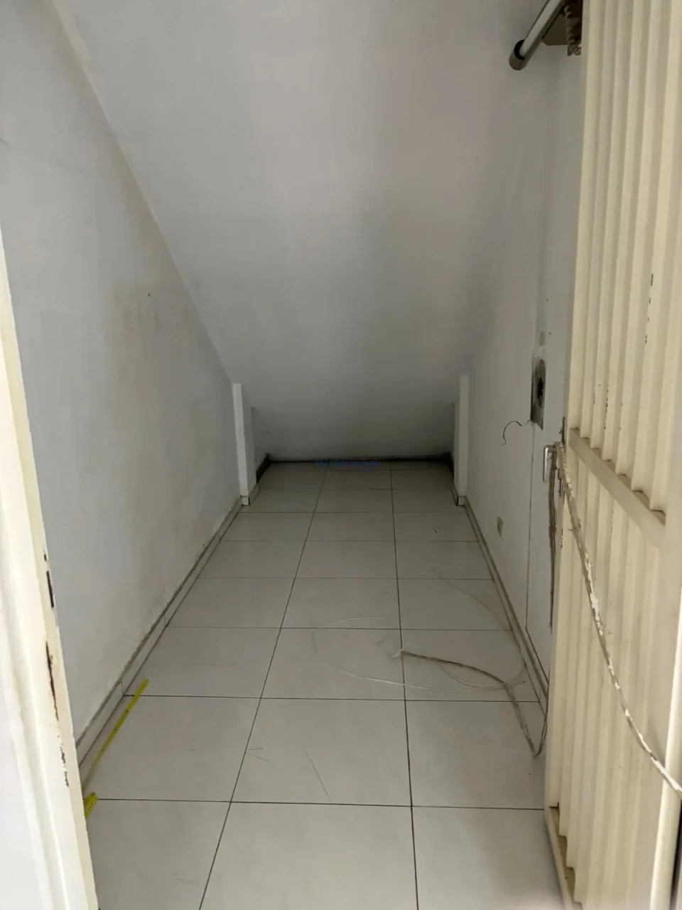 Sala Comercial - Avenida Paraná, 95, Ibiporã-PR.
