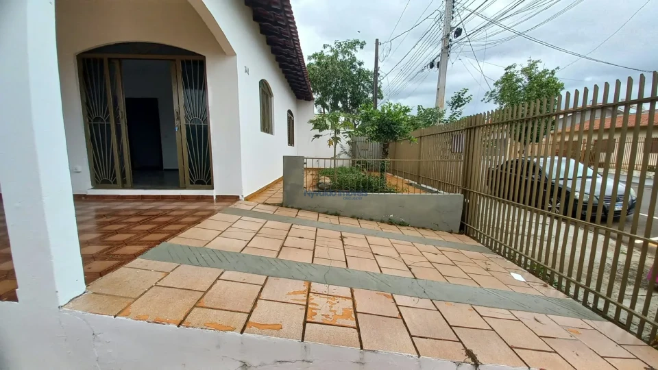 Imagens do imóveis Casa - Rua Narciso Benatti, 344