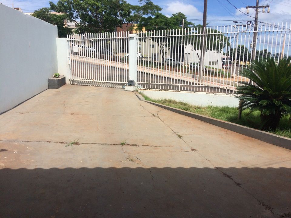 Imagens do imóveis Casa Frente João C Saes 124