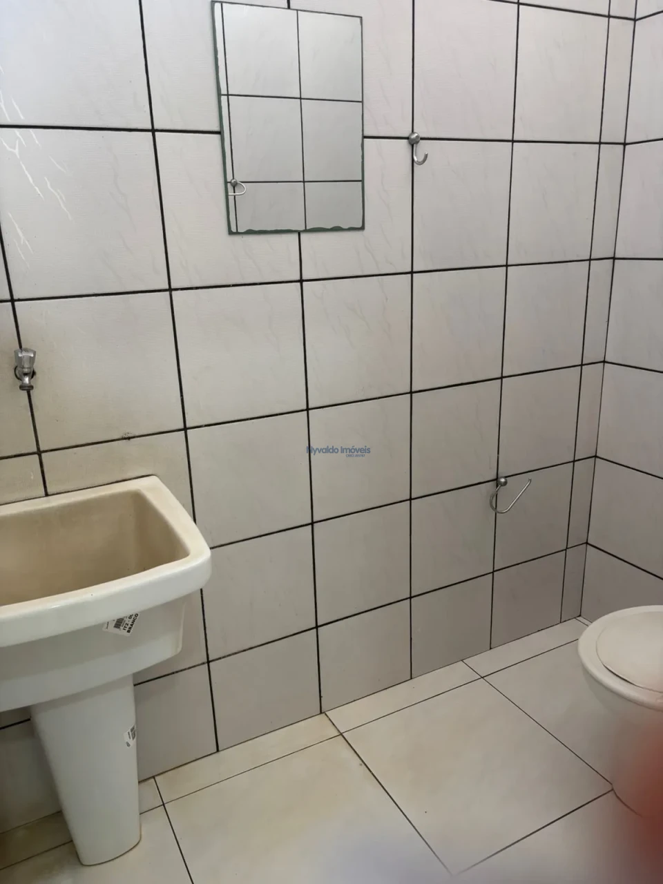 Sala Comercial - Avenida Paraná, 95, Ibiporã-PR.