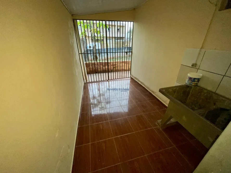 Imagens do imóveis CASA Av. Souza Naves  n° 1595