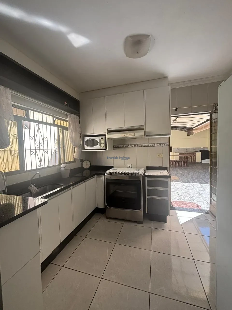 Imagens do imóveis Casa Central em Ibiporã - Rua Sete de Setembro, 339.