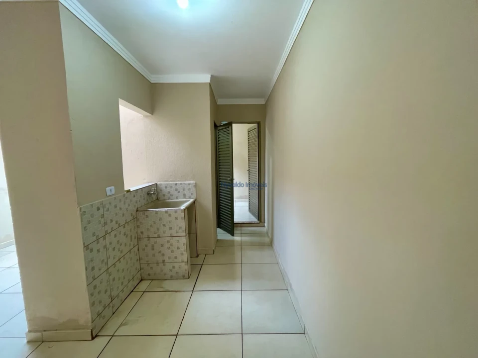 Imagens do imóveis Casa (03 dormitórios) Rua Laerte Pelizer, 154, Ibiporã-PR.