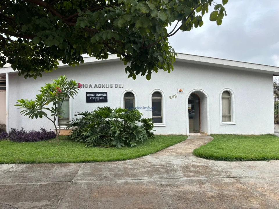 Clínica Agnus Dei, Rua José Bonifácio, 242 - Ibiporã-PR.