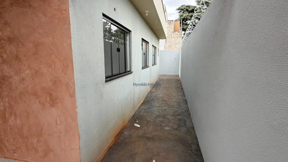 Imagens do imóveis Casa (03 dormitórios) - Rua Francisca de Pontes Fantini, 113, Jardim Malibu - Ibiporã-PR.