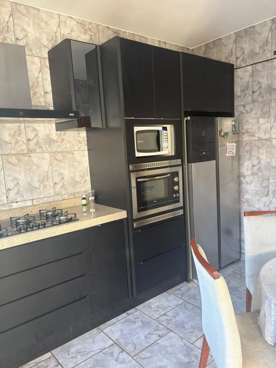 Imagens do imóveis Casa Avenida Senador Souza Naves, 763.
