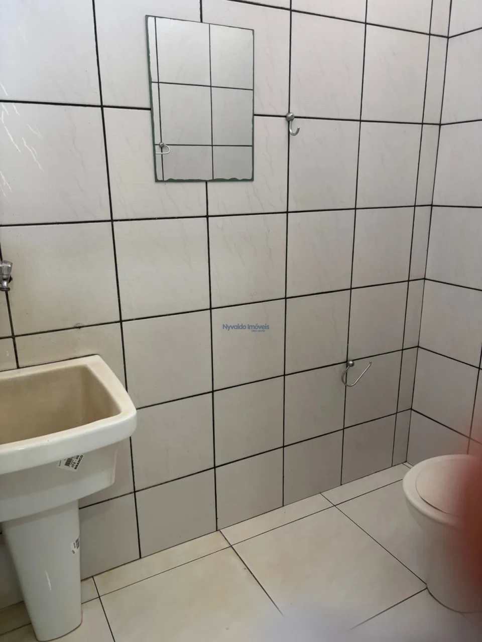 Sala Comercial - Avenida Paraná, 95, Ibiporã-PR.