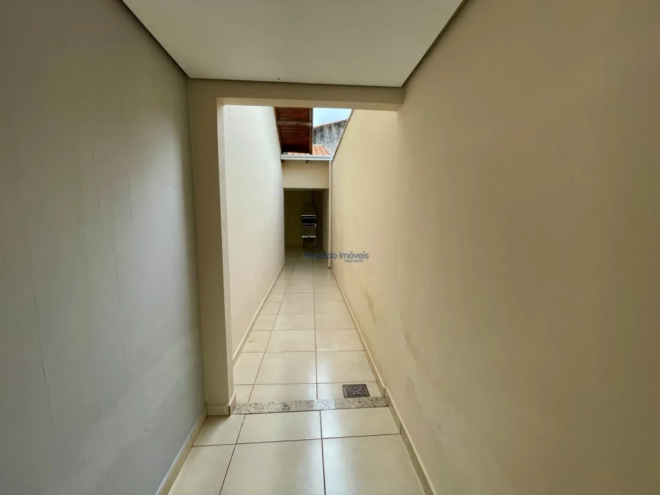 Imagens do imóveis Casa (03 dormitórios) Rua Laerte Pelizer, 154, Ibiporã-PR.
